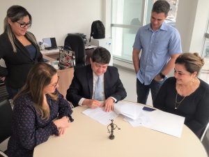 Imagem da notícia - Acordo favorece qualificação profissional dos servidores da PGE-AM