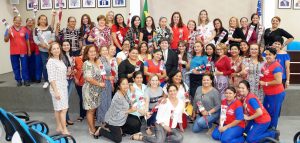 Imagem da notícia - PGE-AM presta homenagem às mães