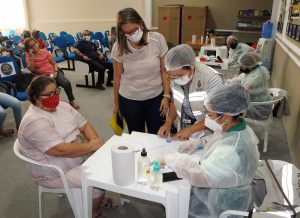 Imagem da notícia - PGE-AM realiza testes rápidos para covid-19 e distribui máscaras para os servidores