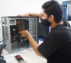 Imagem da notícia - PGE-AM abre vaga para estagiário em Tecnologia da Informação (TI)