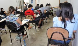 Imagem da notícia - PGE-AM divulga resultado provisório da prova subjetiva da seleção para residentes jurídicos e abre prazo para recursos