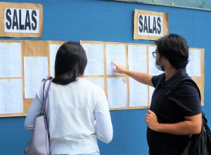 Imagem da notícia - PGE-AM divulga local de prova e relação de salas dos candidatos inscritos na seleção para estágio em Direito