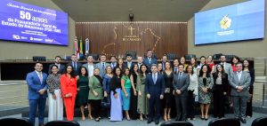 Imagem da notícia - PGE-AM recebe homenagem na Aleam pelo cinquentenário da instituição